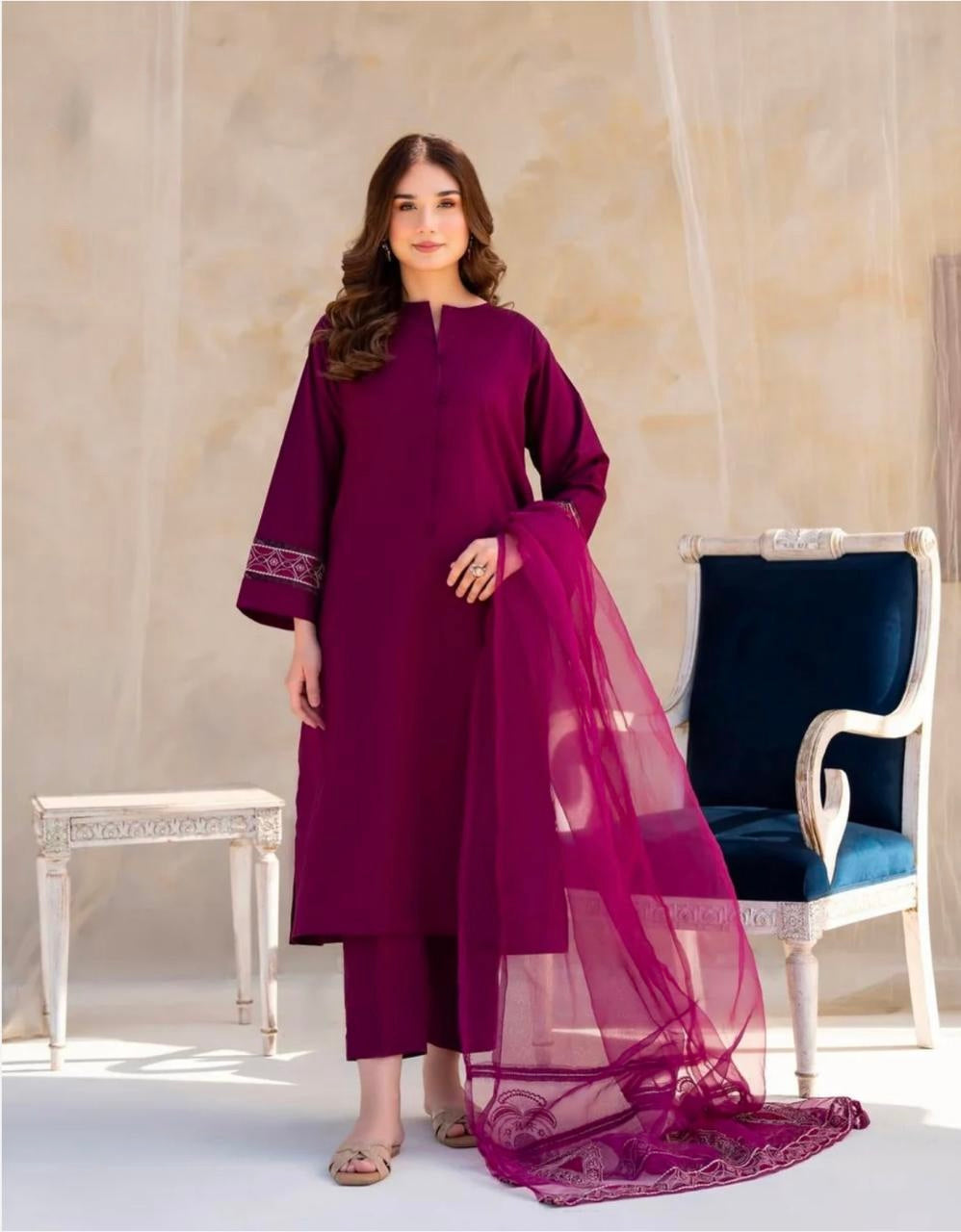 Best selling Embroidered Lawn 3Pc