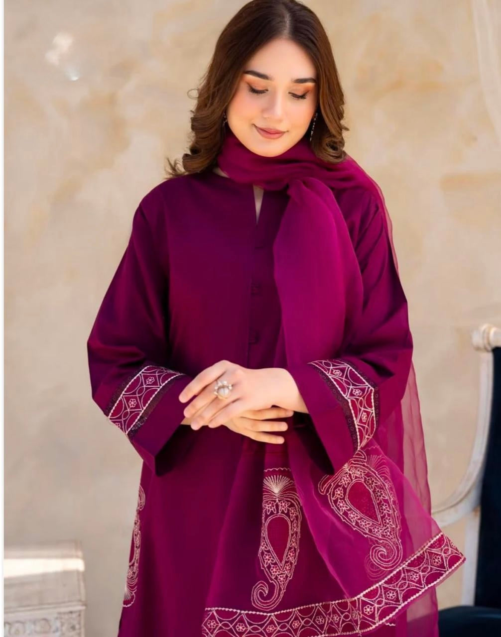 Best selling Embroidered Lawn 3Pc