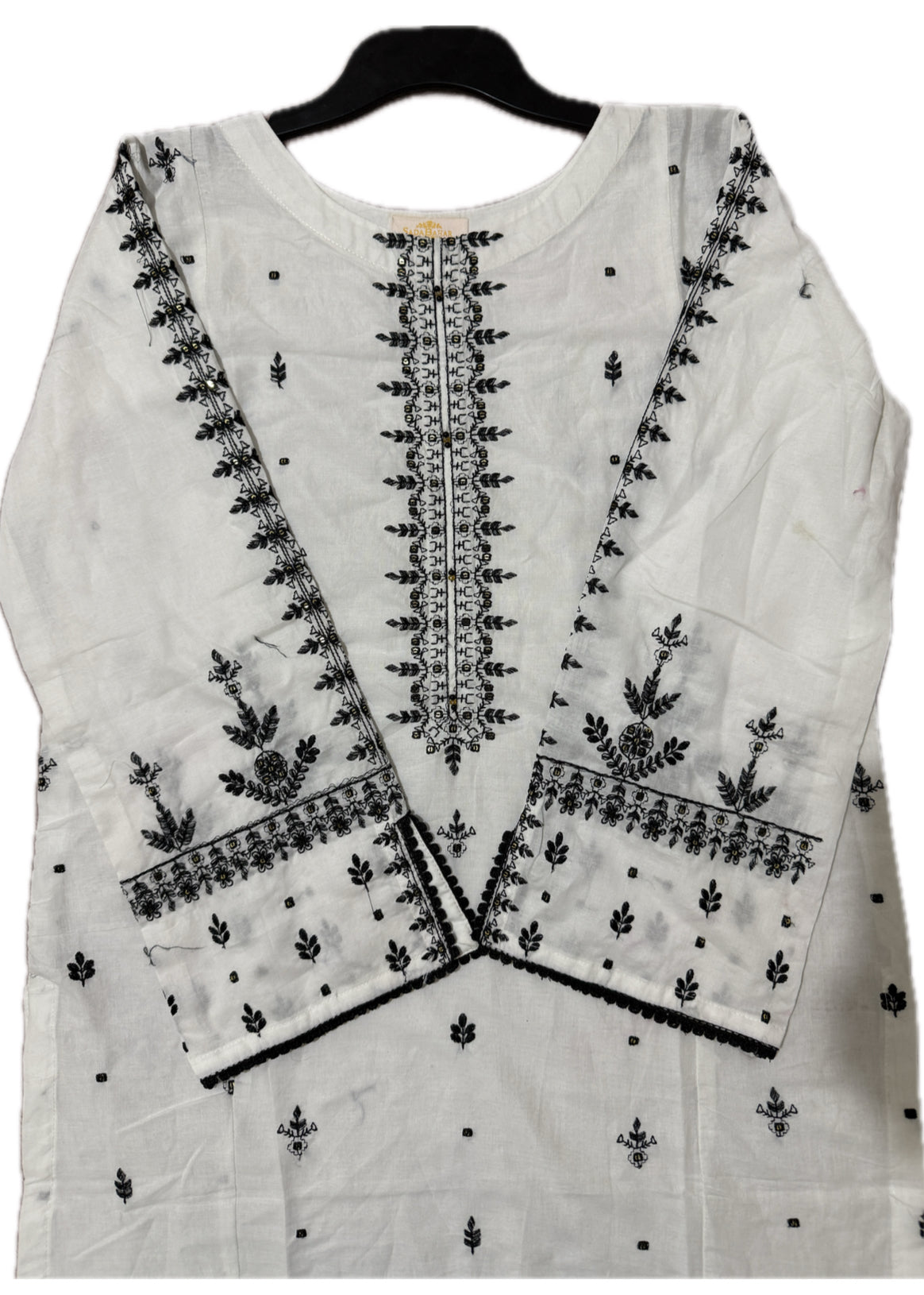 2Pc Embroidered Lawn
