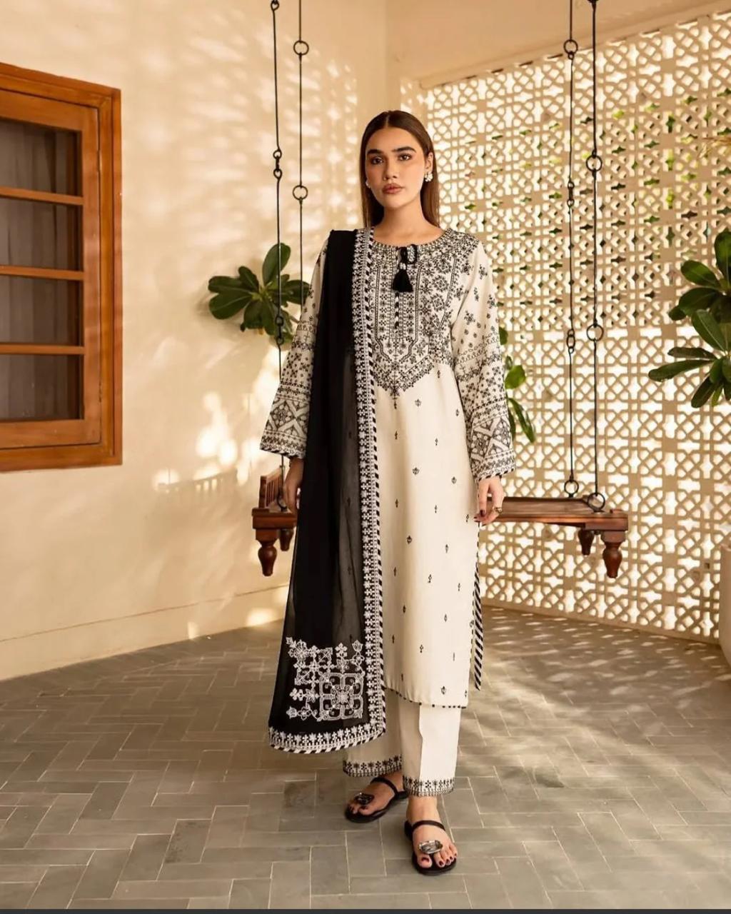 3Pc Embroidered Lawn